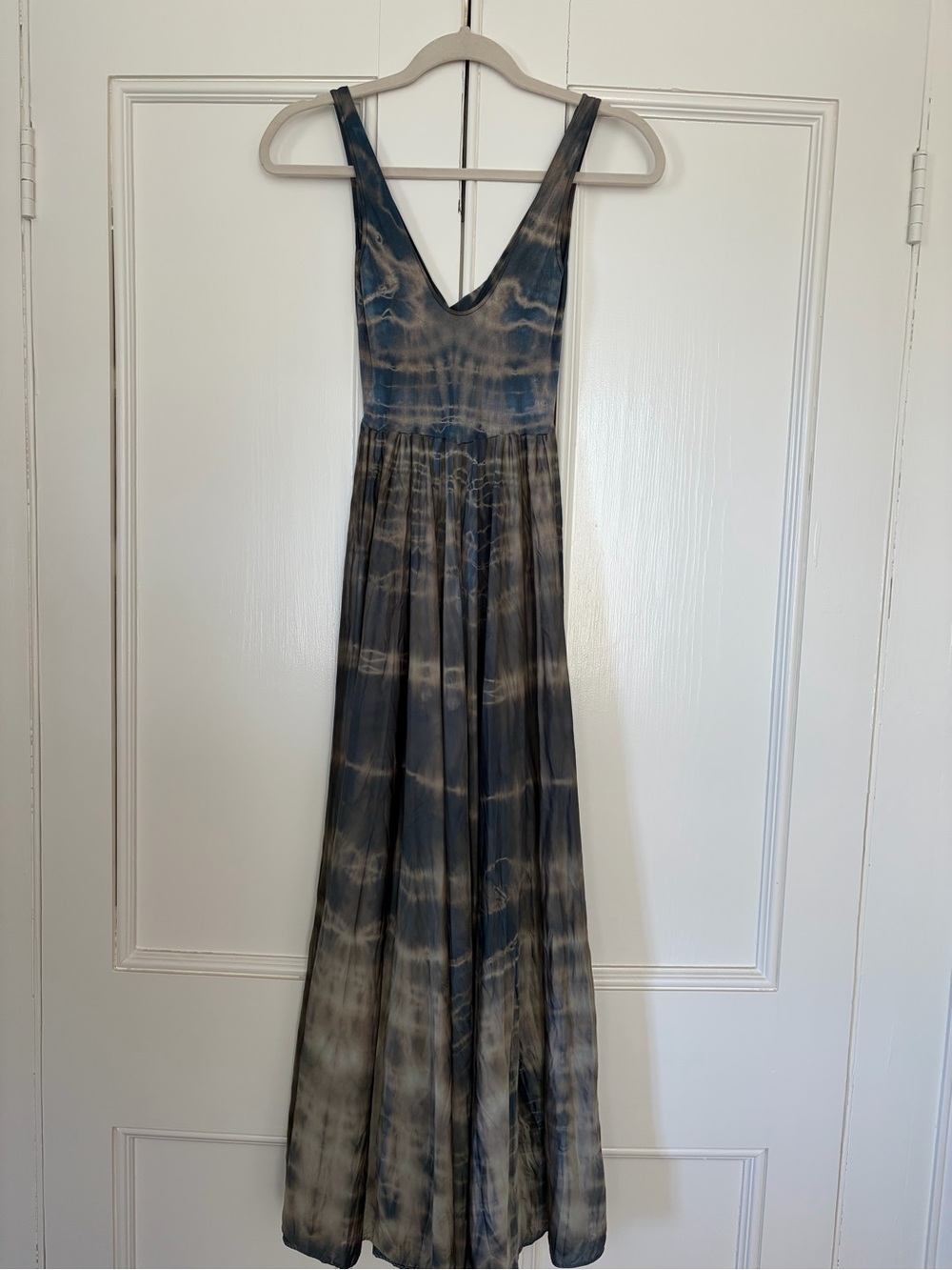Unique Tie-Dye Maxi Dress in Blue and Tan